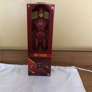 DC The Flash Red Collectible Figure